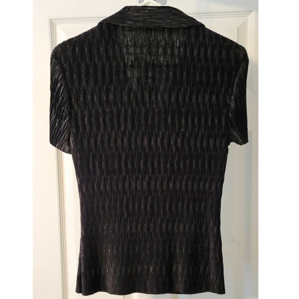 New PLEIONE Short Sleeve Black BLOUSE top M NWT - Picture 2 of 6
